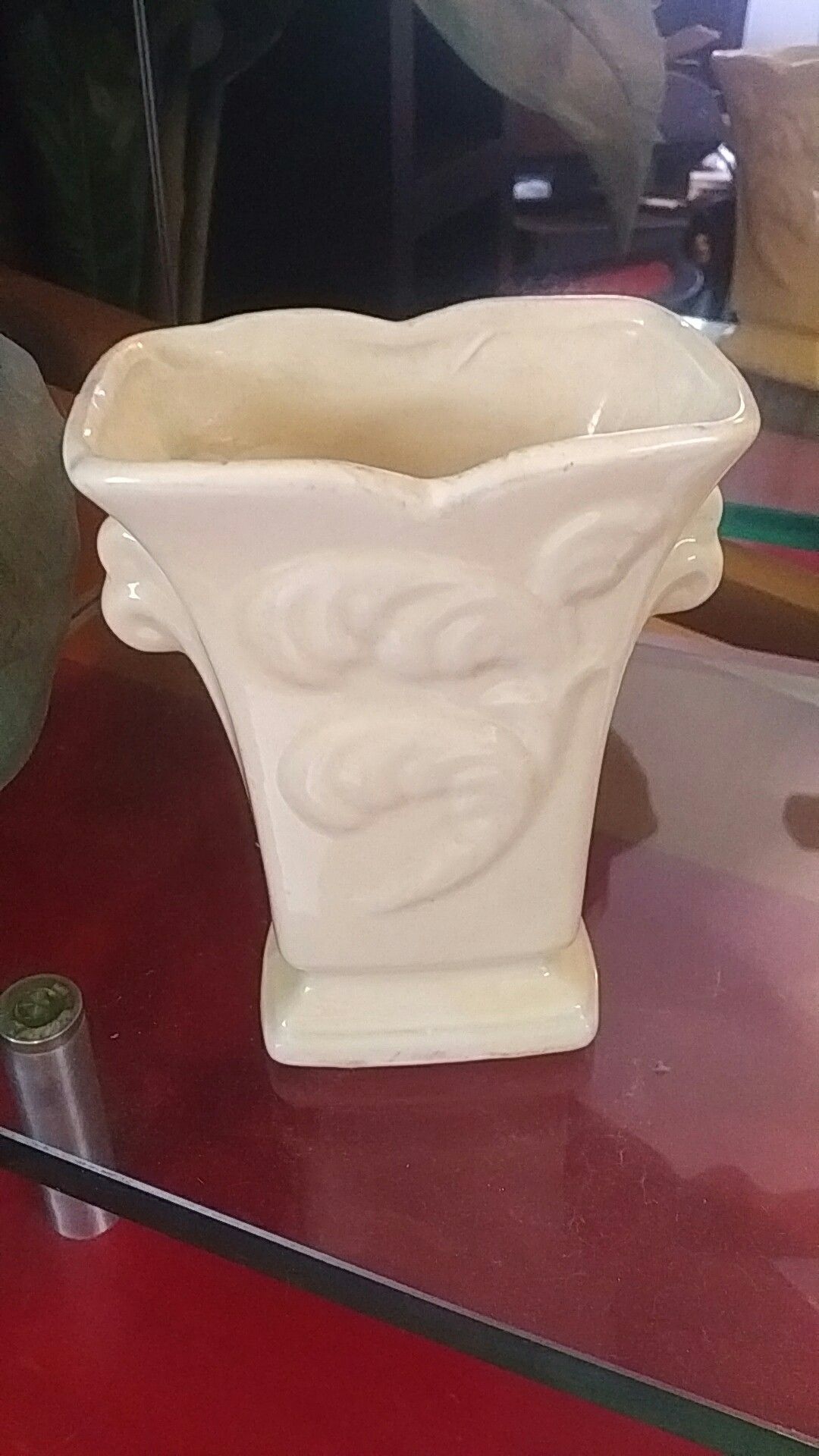 Lt yellow vintage vase