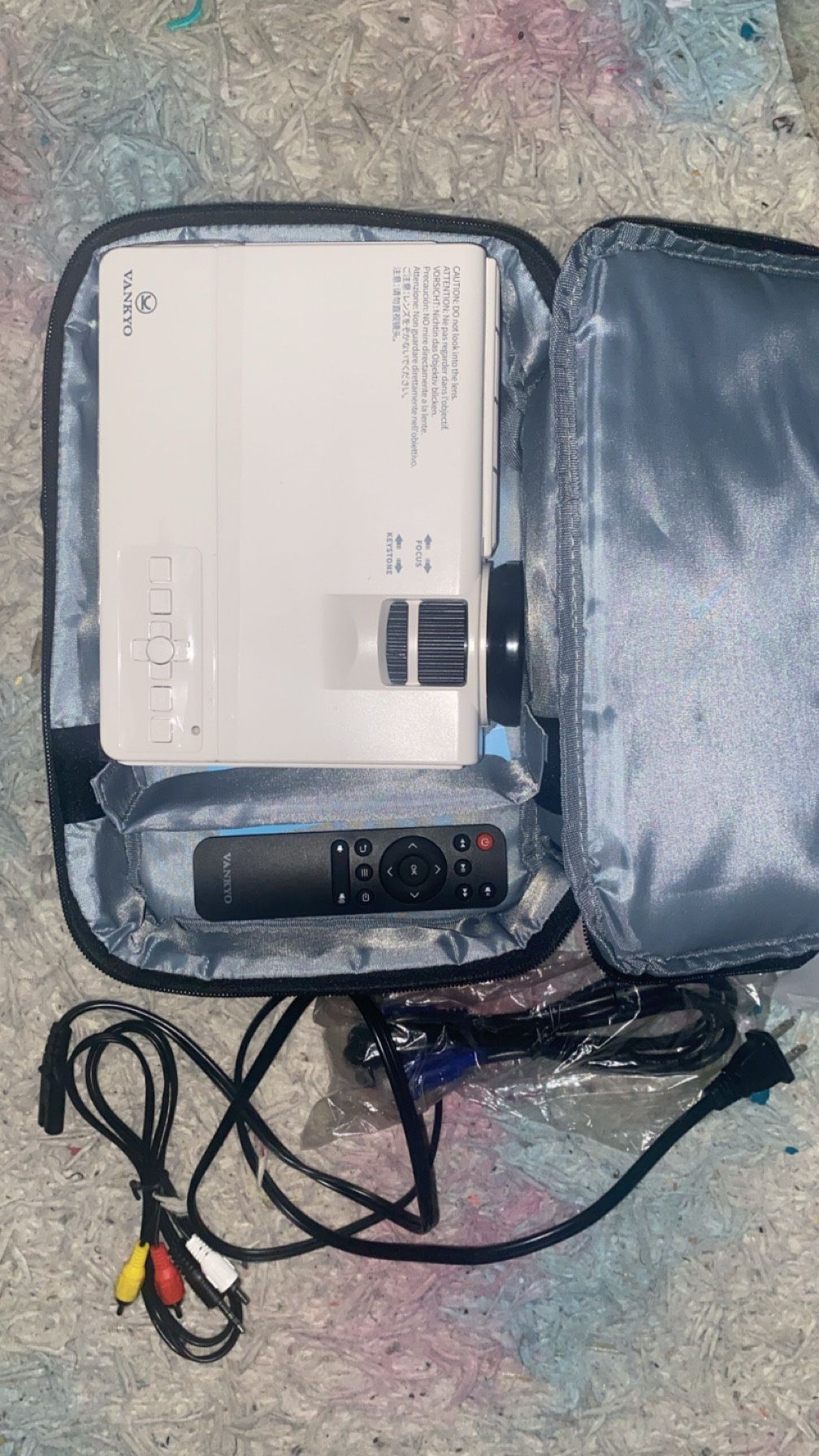 vankyo projector leisure 3 $80