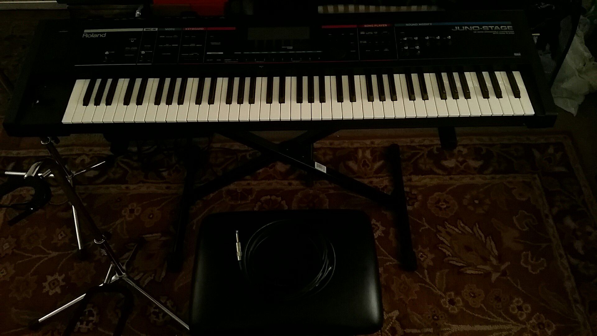 Roland Keyboard Complete Set