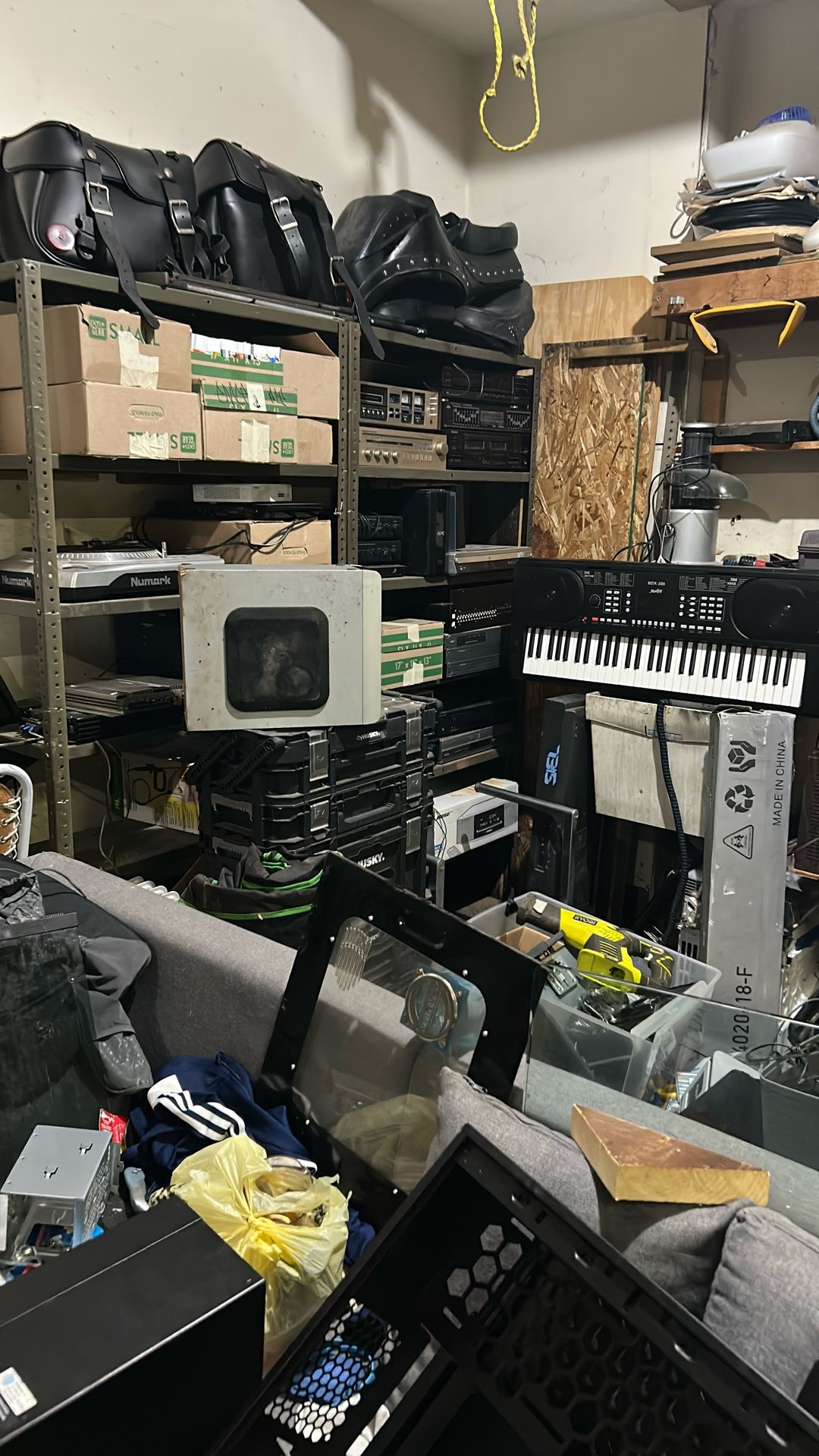 Amps/Pcs/Cases/Laptops/Monitors WTEV U LIKE