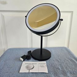 1x/30x lighted rechargeable mirror