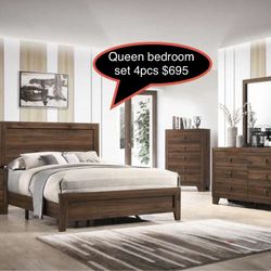 STORE CLOSING !!! New Queen Bedroom Set 4pc 
