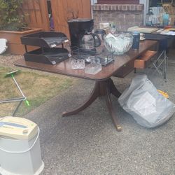 Dinning Table 