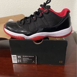 Jordan Retro 11 Low Bred Size 11