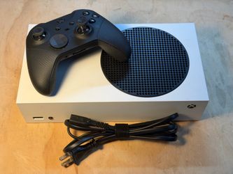 Xbox Series S Console with Elite Series 2 Controller