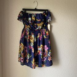 Brand new womans forever 21 brand purple floral dress up for sale 
