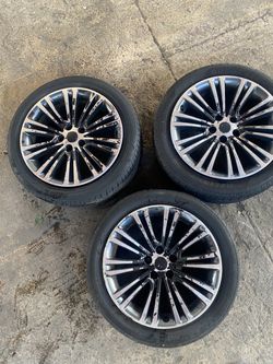 2019 BMW 530i OEM Wheels + 3 Tires 18” – Set of 4 Rims