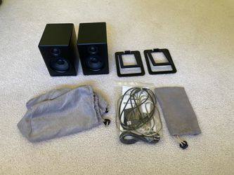 Audioengine A2+ Wireless 60W Desktop Speakers + DS1M Metal Stands