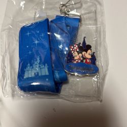 2016 Disney Pin, Lanyard And Badge Holder