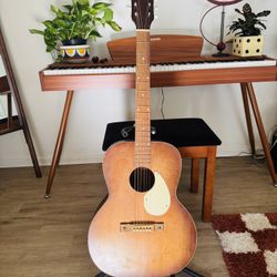 Kay Made “Airline” Fat Bottom! 1950-60’s Dark Tan Burst Beauty!! Big Sound!! Kluson Deluxe Tuners. Nice Playing Vintage Guitar.