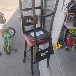2 Metal Bar Stools "Chilis"