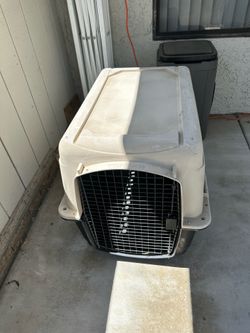Dog Crate / Kennel