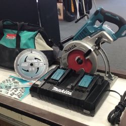 Makita Circular Saw 7 1/4” Blade  Brushless Magnesium 2 Batteries 5.0 Dual Charge r Extra Blade And Case 