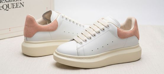 Alexander McQueen size 7