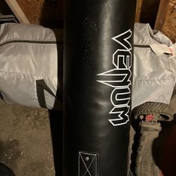 punching bag 