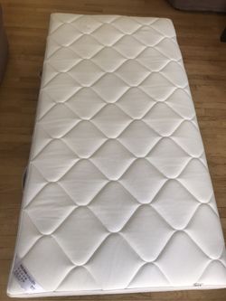 Twin mattress 38” x 74.5”