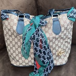 Gucci Large Tote Bag With Gucci scarf 