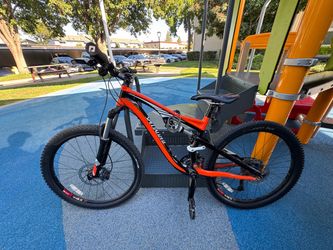 Specialized Mountain Bike  (negotiable price)