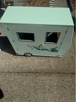 Doll House Camper(pickup pending)