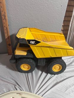 CAT Dump Truck Toy – Construction Vehicle