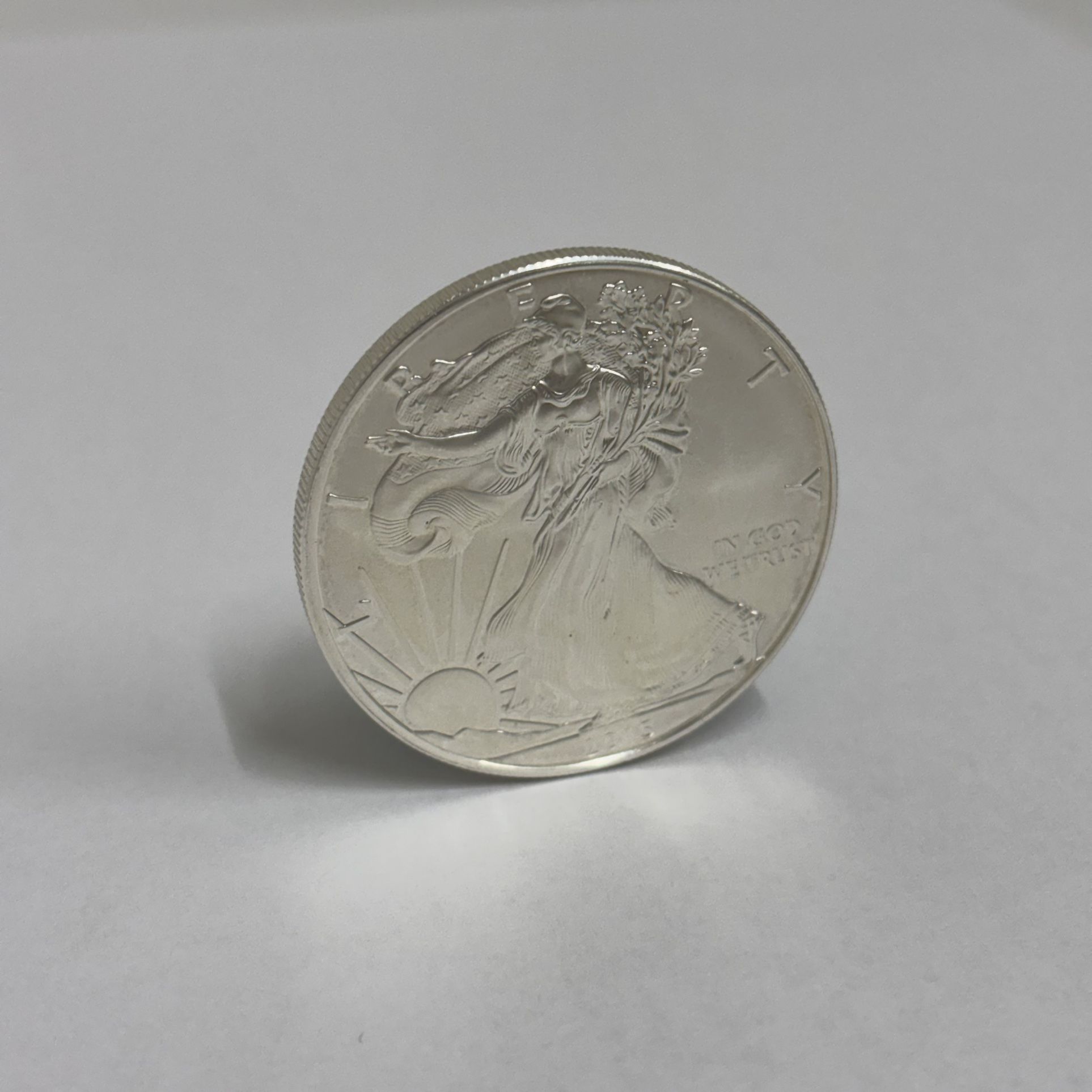 1 Ounce Fine Silver 2015 U.S. One Dollar Coin