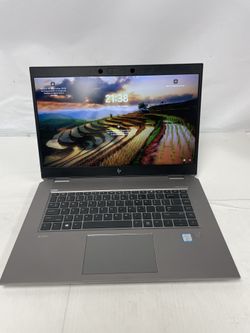 Hp ZBook Studio G5 i7-8750H 2.20Ghz 256Ssd 16Gb win 11 w charger