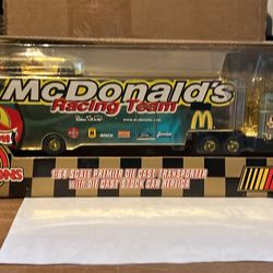AUTHENTIC VTG NASCAR 1:64 SCALE PREMIER DIE CAST TRANSPORTER WITH CAR