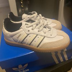 BRAND NEW SIZE 8 $45