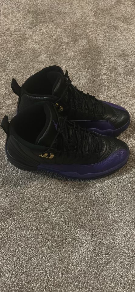 jordan 12 size 9