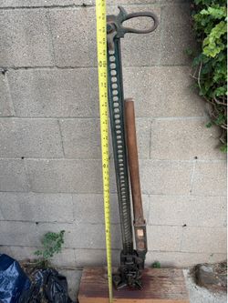 Vintage Handyman Harrah Hi Lift Farm Jack