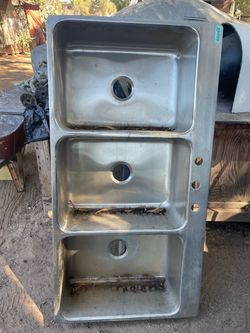Stainless Sink - 3 Basin