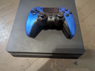 PlayStation 4 slim