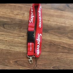 RED SUPREME KEYCHAIN LANYARD