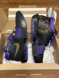 Nike LeBron James Witness VIII Basketball Shoes 10.5