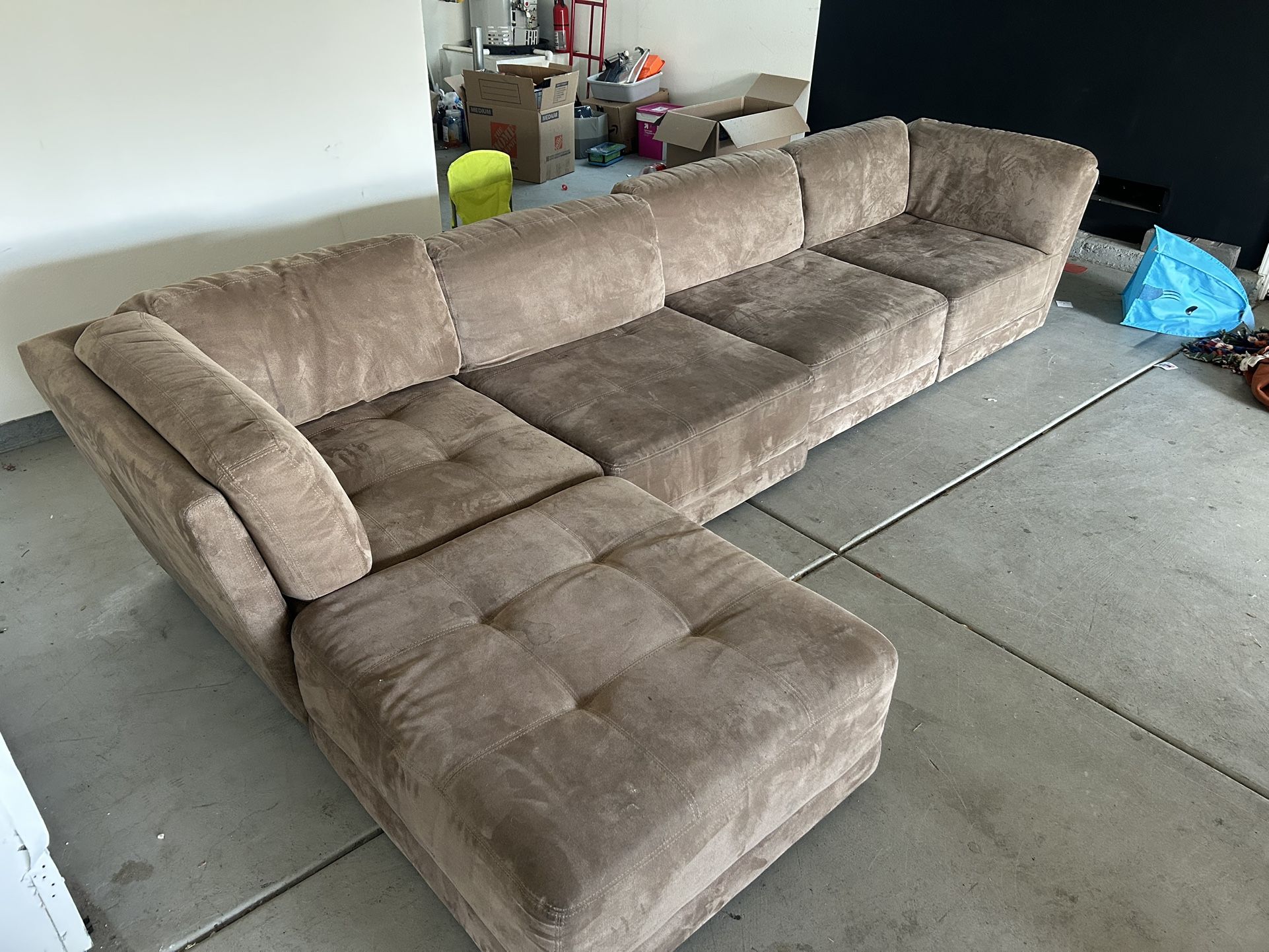 Couch, Sectional