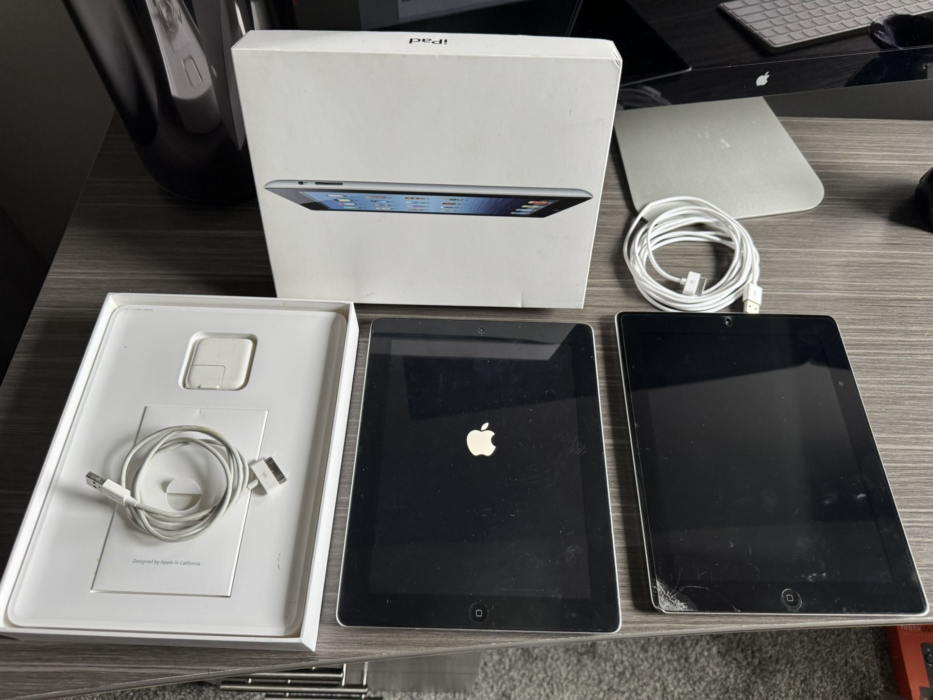 Old Apple iPads Get Both For $80