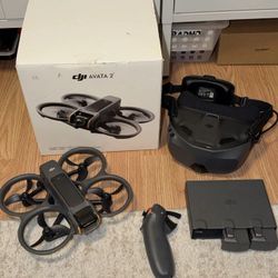 DJI Avata 2 Kit Goggles  3 Batteries Motion Controller