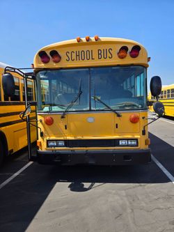 2002 Blue Bird All American 40' Diesel Bus — Cummins ISC 8.3L / Allison 3060 — $12,000 OBO