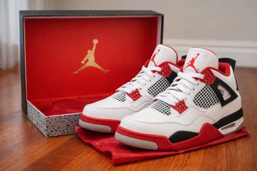 Jordan 4 Size 11