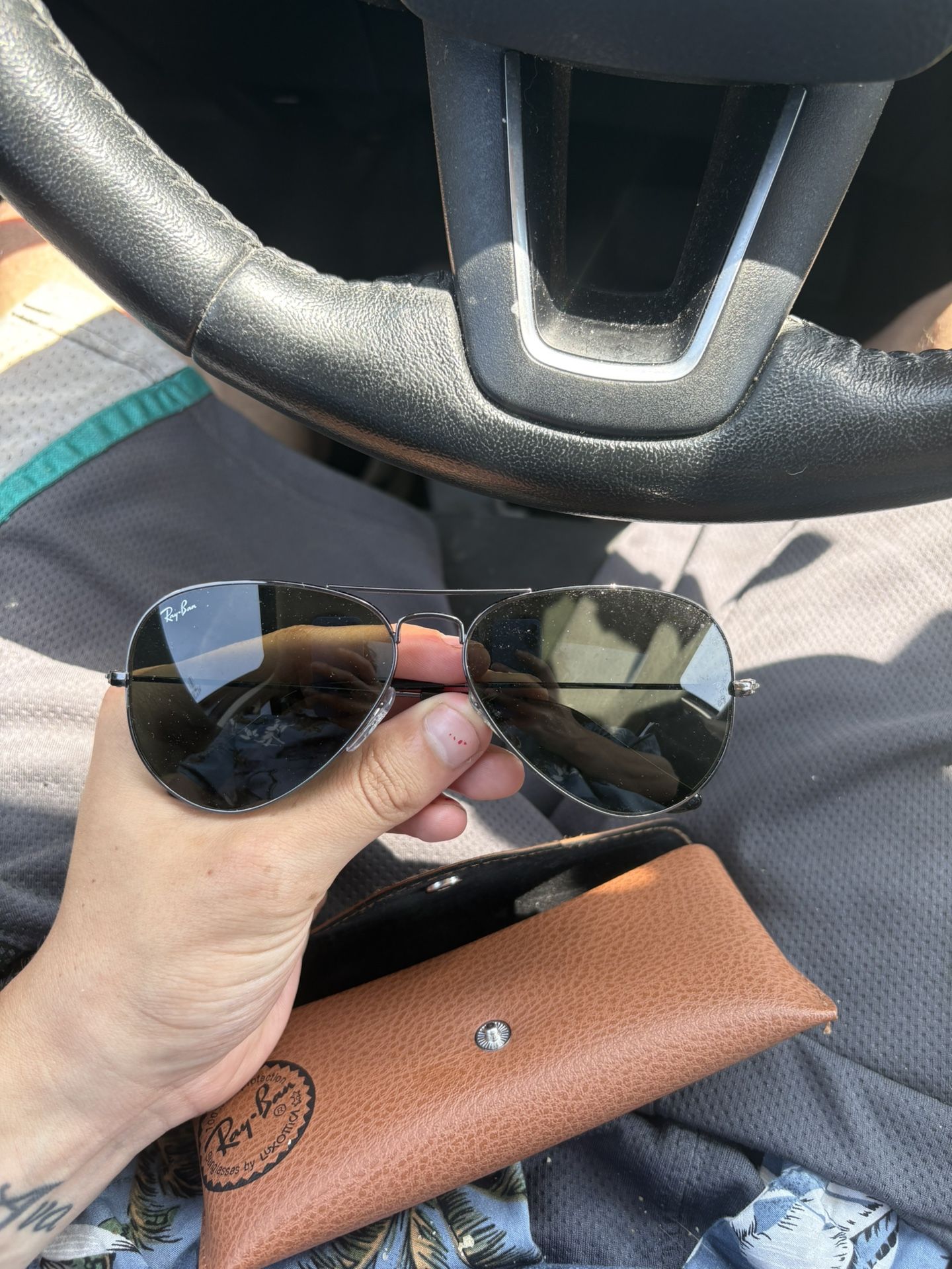 Ray Ban The Icon Aviator Sun Glasses