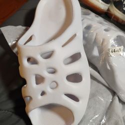 New White Slides Men Size 11 