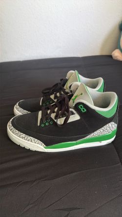Jordan 3 pine green size9