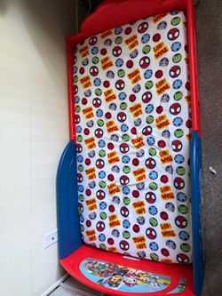 Paw patrol toddler bed with mattress