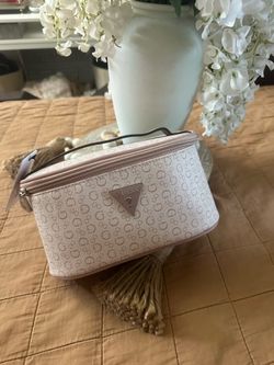Makeup bag