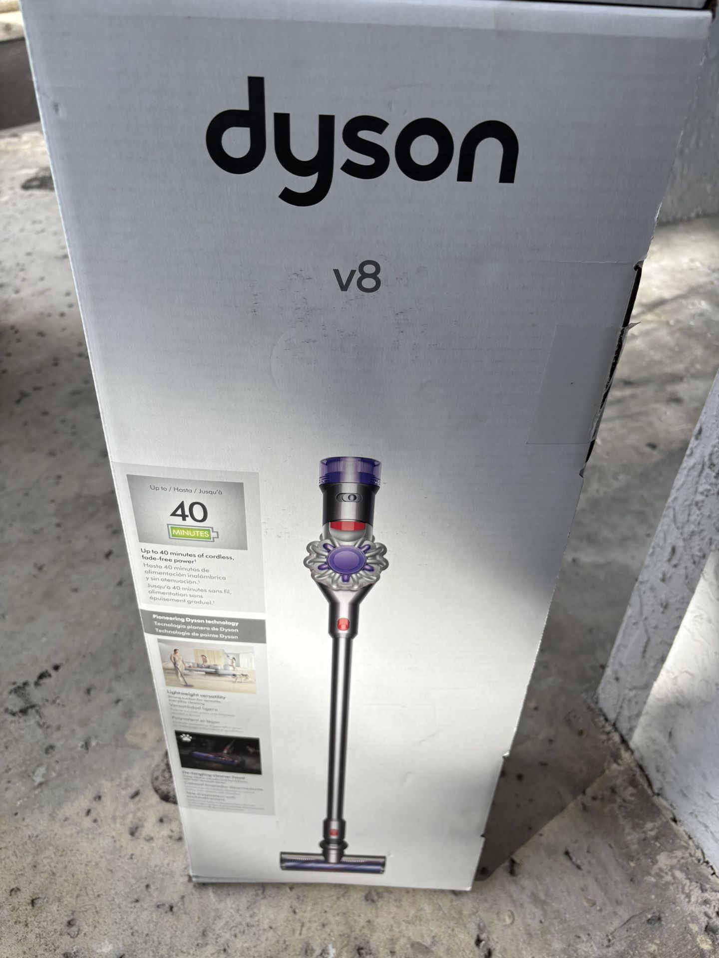 Dyson Vacuum V8