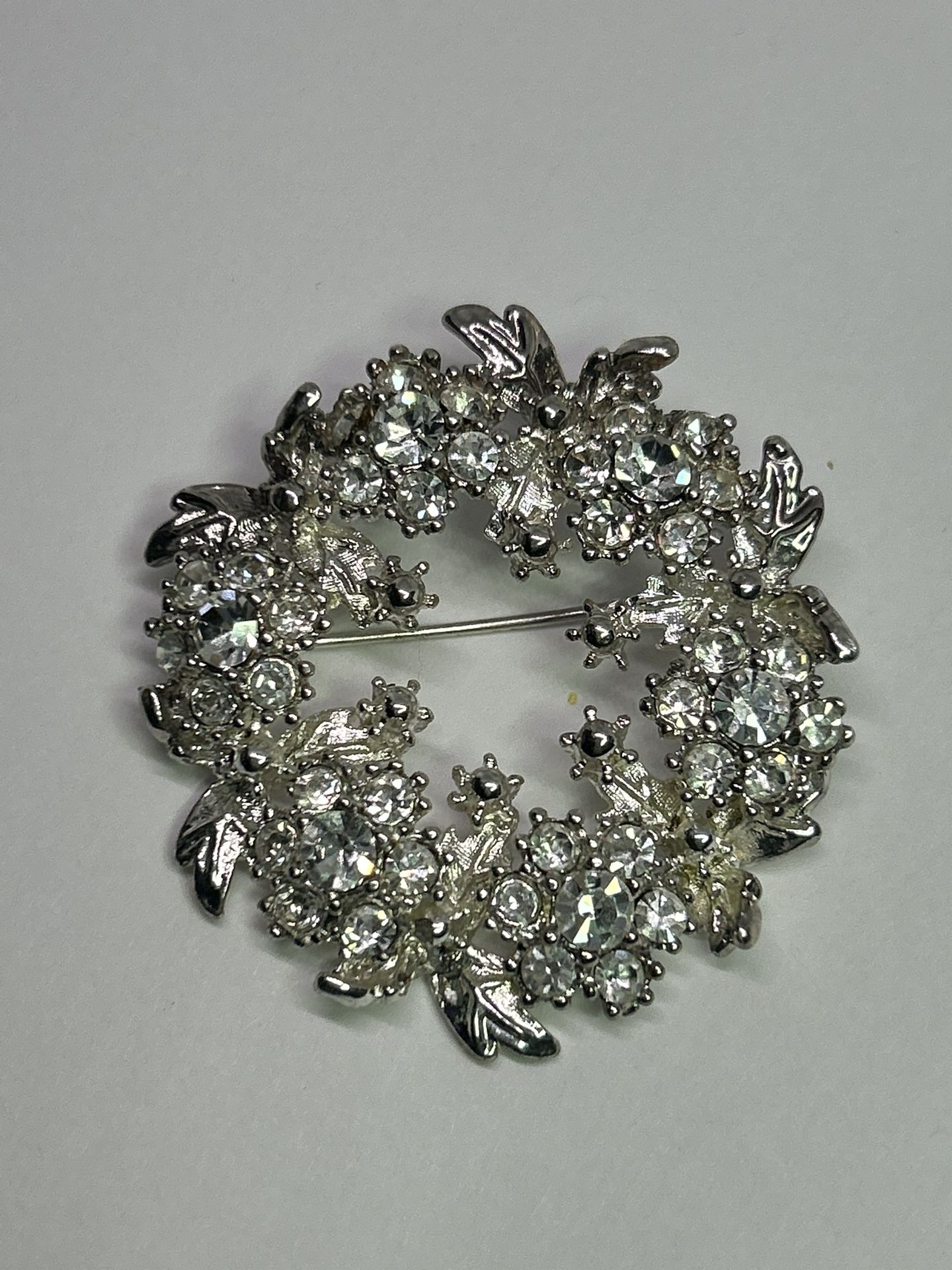 WOMENS RHINSTONE BROOCH