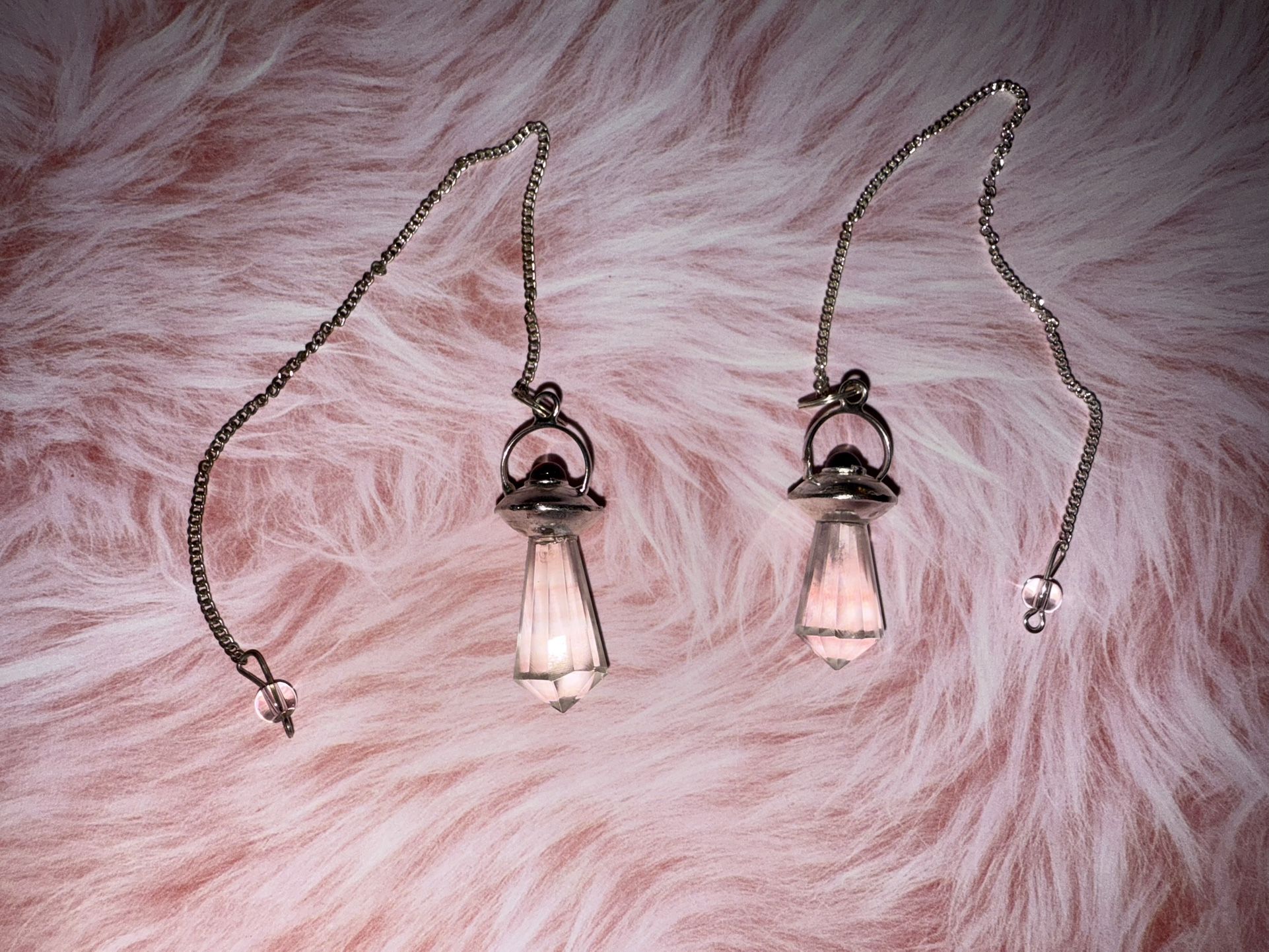 Clear Quarts Pendulum