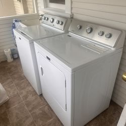 Maytag Washer And Dryer 