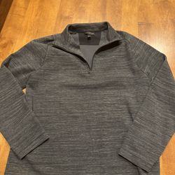 Men’s Banana Republic Moisture Wicking Quarter Zip Shipping Available 