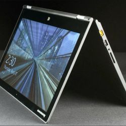 Touchscreen 2 In 1 Laptop/Tablet Intel Core i7 CPU 8GB RAM 256GB SSD Hi Res 3200x1800 QHD LCD Webcam Windows PRO OS 